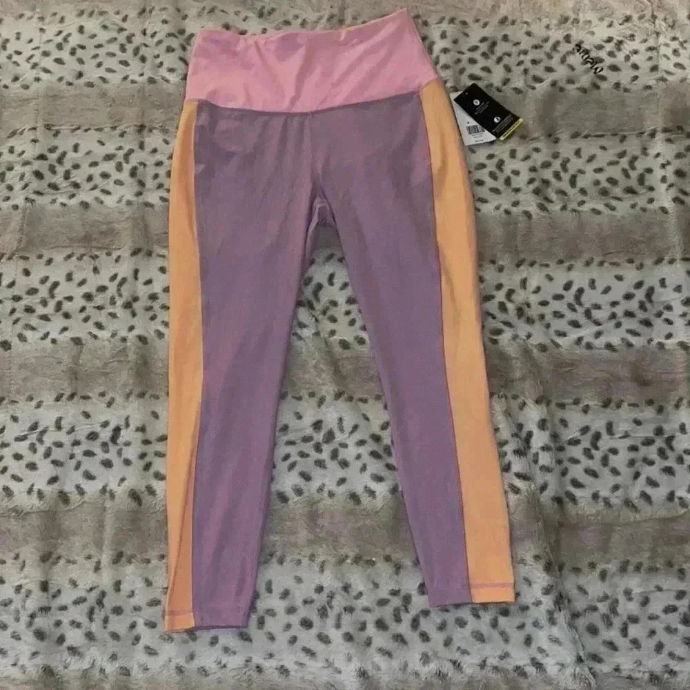 NWT Women’s Zelos Workout Leggings